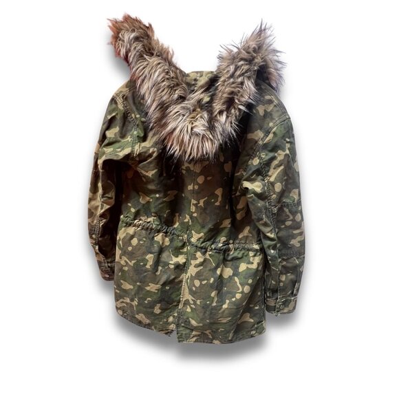 Gap XS Camo Faux Fur Trim Parka Jacket With Leopard Print Lining - Picture 3 of 5